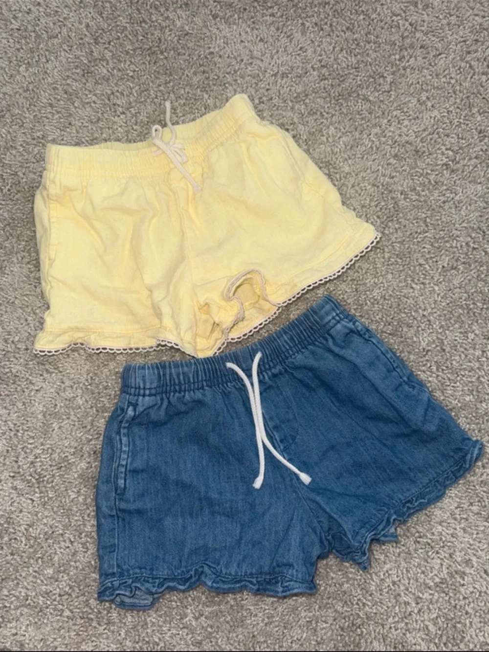 Old Navy Girls 2-Piece Shorts Set – Yellow & Denim – Size 4T